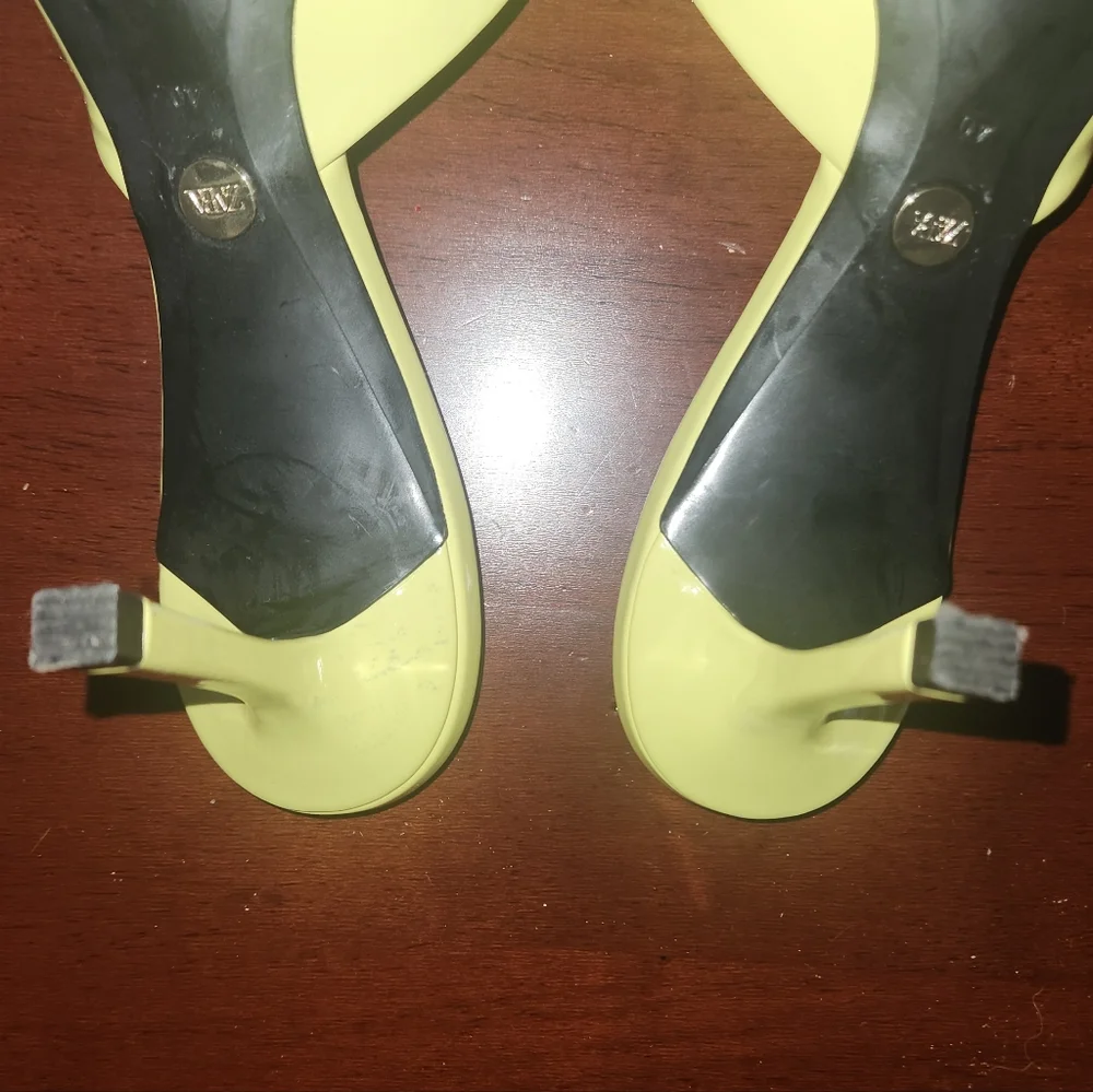 Stylish Lime Green Women's Zara Kitten Mules Size EU 40/ US 9 - 9.5 - Picture 10 of 10